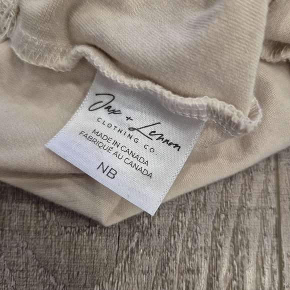 Jax & Lennon Knotted Hat - Picture 2 of 3